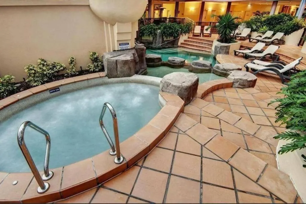 Nautilus Resort - Private Apartment Mooloolaba